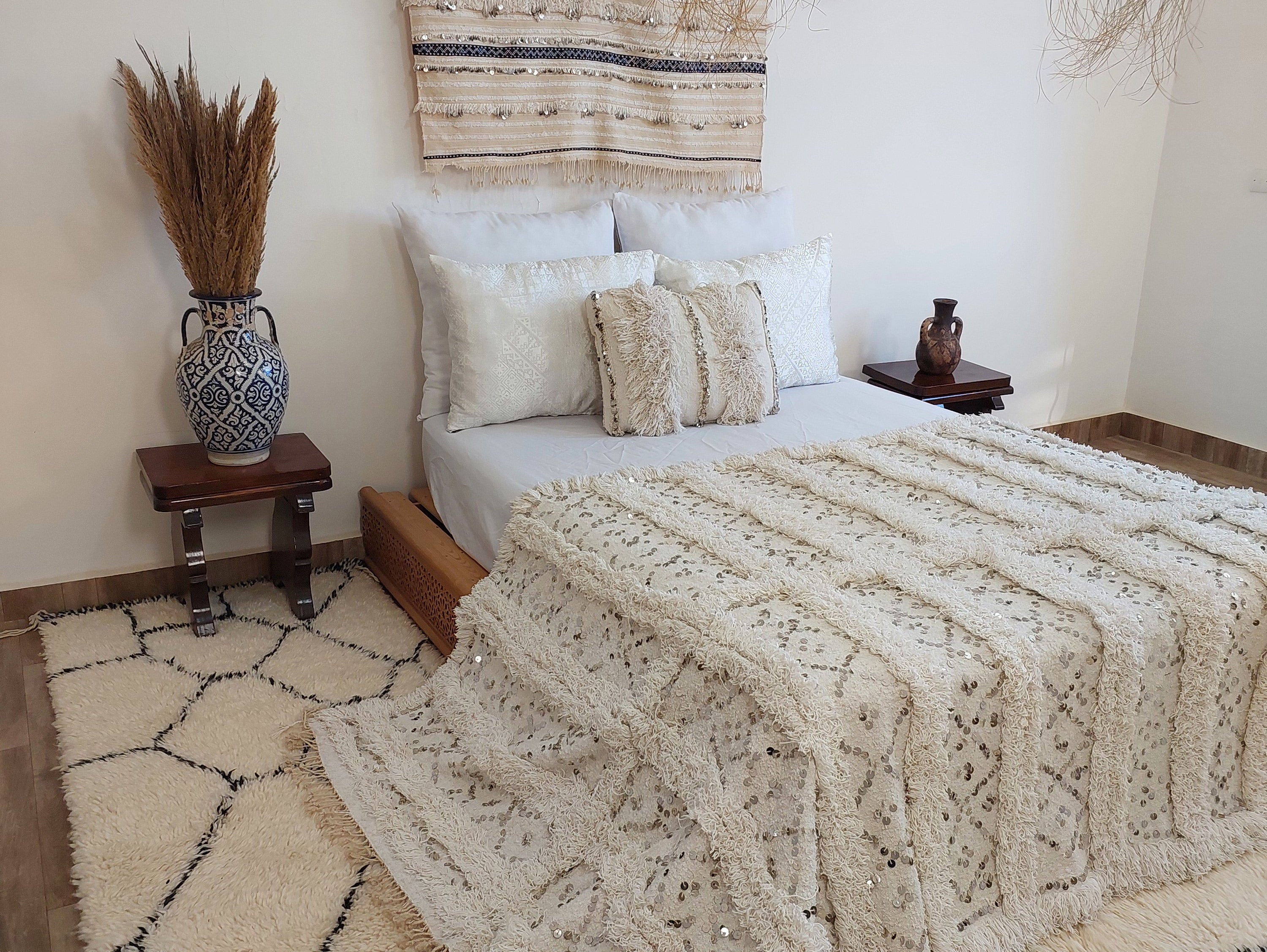 The Timeless Beauty of Moroccan Rugs: Craft, Culture, and Character