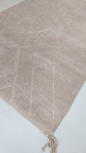 Load image into Gallery viewer, MOROCCAN RUG - BENI MRIRT