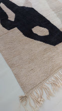 Load image into Gallery viewer, MOROCCAN RUG - BENI MRIRT