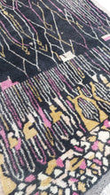 Load image into Gallery viewer, MOROCCAN RUG - BENI MRIRT