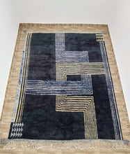 Load image into Gallery viewer, Handmade Moroccan rug