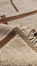 Load image into Gallery viewer, Handmade Moroccan rug
