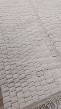 Load image into Gallery viewer, Handmade Moroccan rug