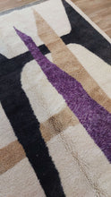 Load image into Gallery viewer, MOROCCAN RUG - BENI MRIRT