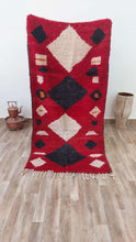 Load image into Gallery viewer, Small black red Moroccan rug runner - vintage Boujaad rug - hand woven berber carpet - boucherouite rug - tapis Marocain 210x104 cm