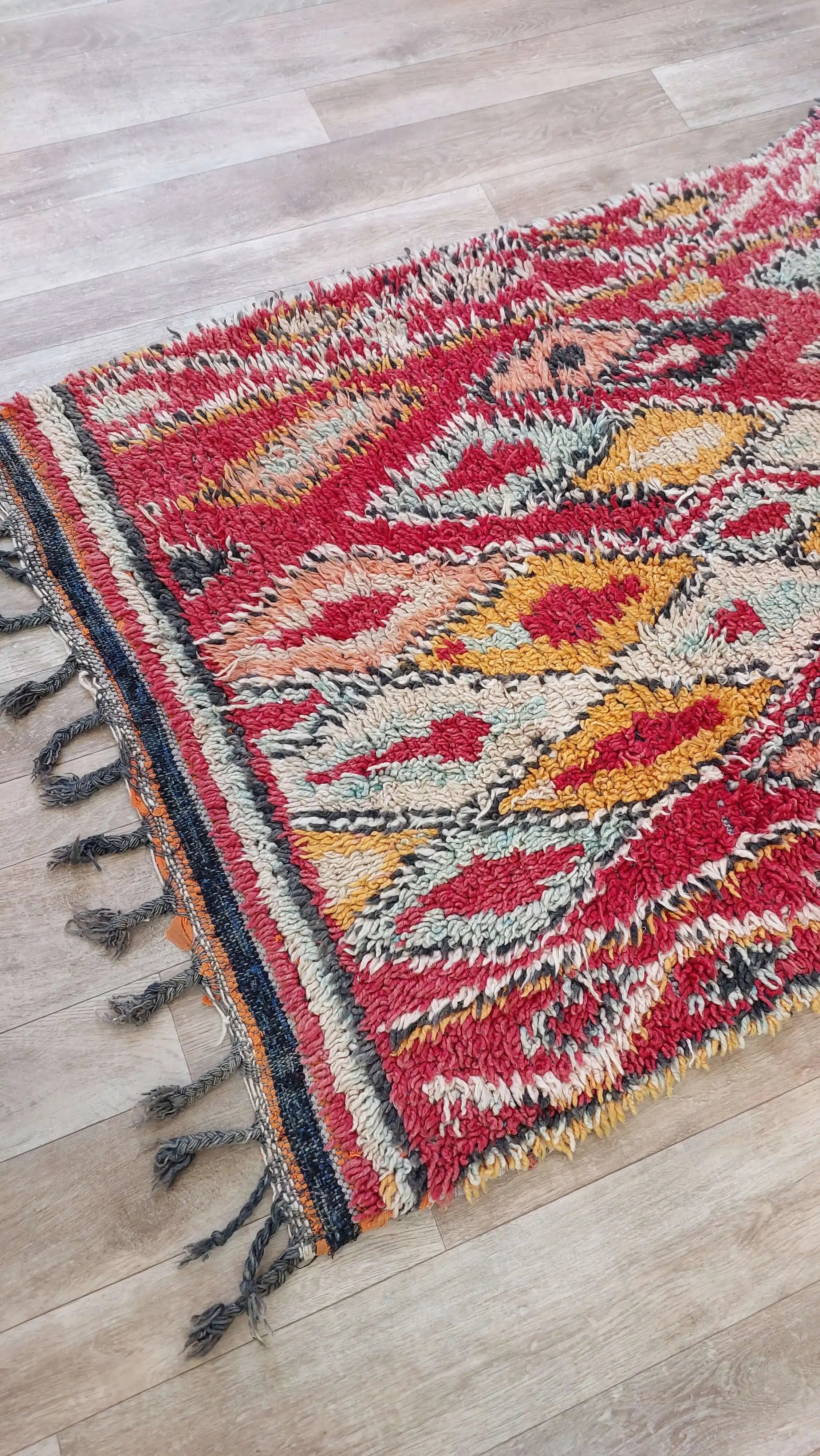 VINTAGE MOROCCAN RUNNER RUG MoroccanBazzArts