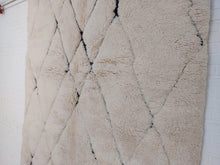 Load image into Gallery viewer, Moroccan rug, Beni Mrirt 6ft x 8.7ft (180x266) cm