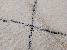 Load image into Gallery viewer, BENI OURAIN RUG - MOROCCO