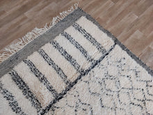 Load image into Gallery viewer, BENI OURAIN RUG - MOROCCO