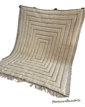 Load image into Gallery viewer, Handmade Moroccan rug