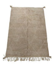 Load image into Gallery viewer, Moroccan Rug , beni ourain.