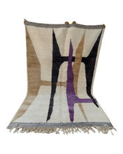 Load image into Gallery viewer, Handmade Moroccan Rug