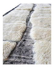 Load image into Gallery viewer, Moroccan Rugs