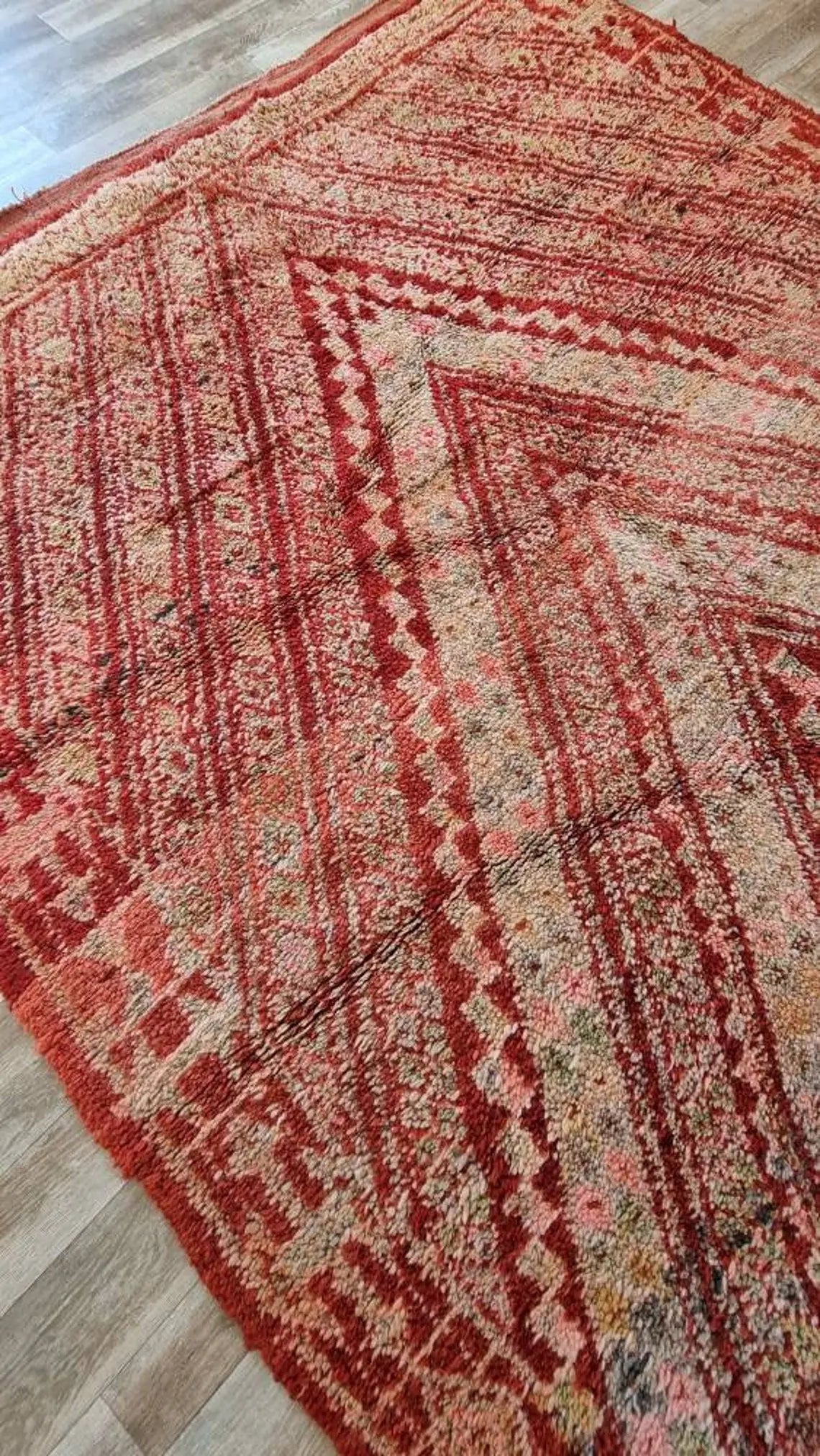 Authentic Vintage Moroccan Beni Mguild Berber Rug: Handmade Bohemian Area Carpet (260x220cm) MoroccanBazzArts