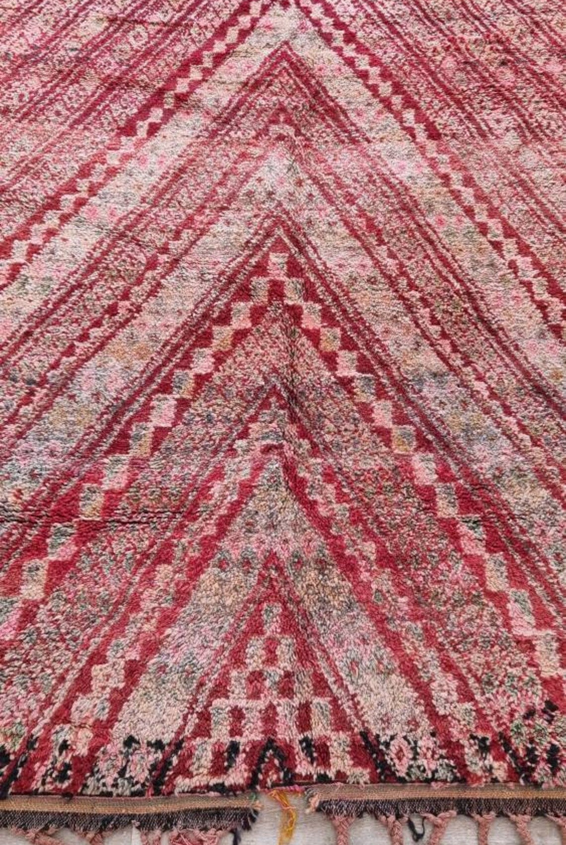 Authentic Vintage Moroccan Beni Mguild Berber Rug: Handmade Bohemian Area Carpet (260x220cm) MoroccanBazzArts