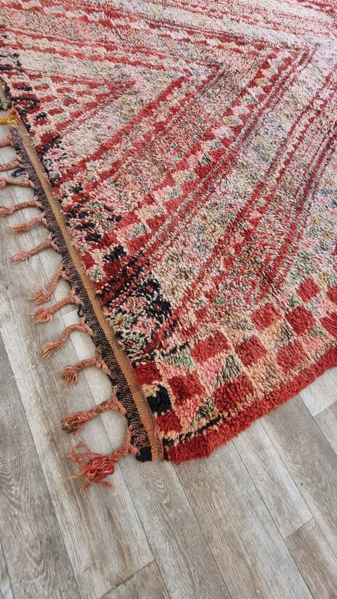 Authentic Vintage Moroccan Beni Mguild Berber Rug: Handmade Bohemian Area Carpet (260x220cm) MoroccanBazzArts