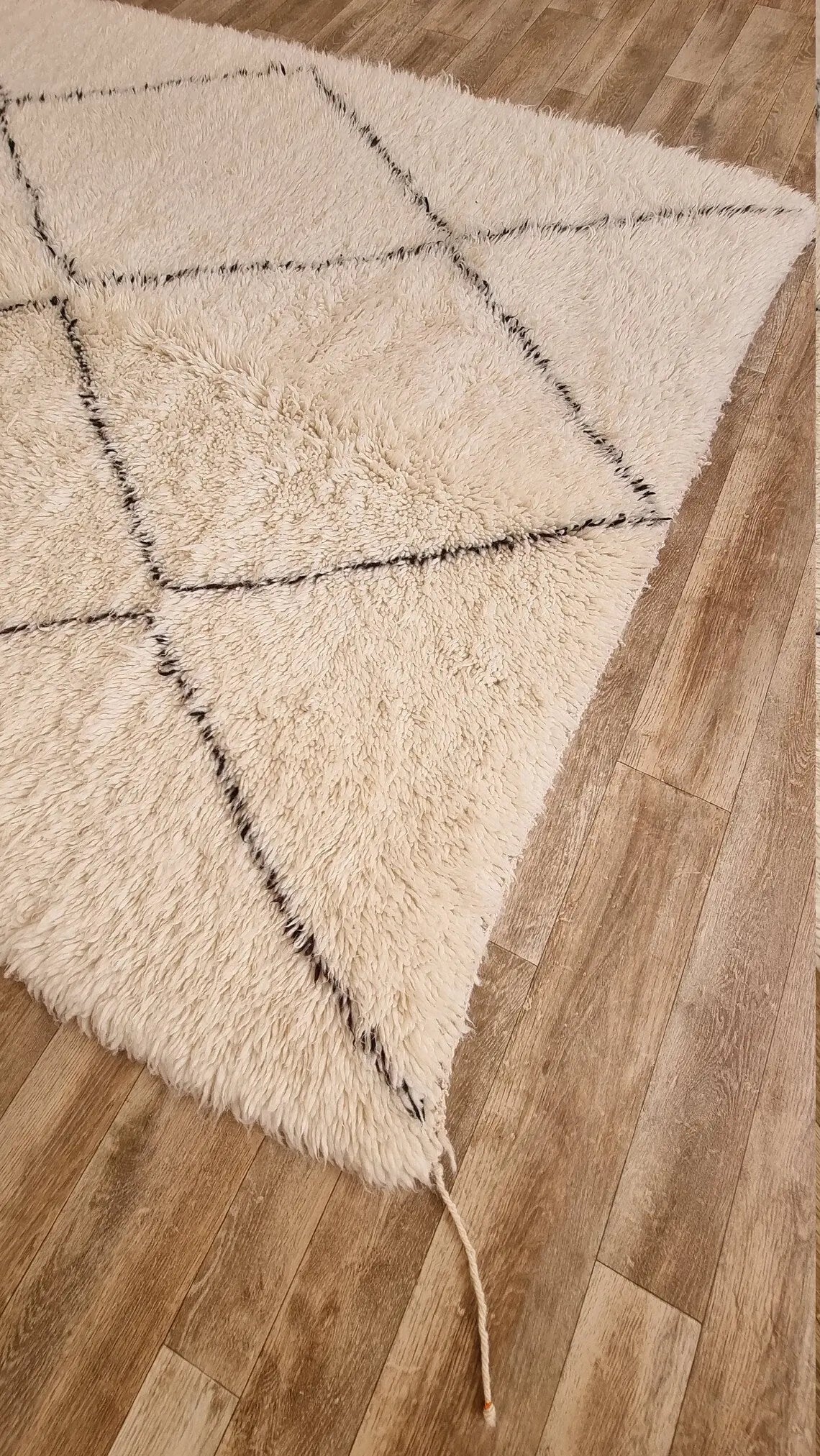 Beni Ourain Rug, Handmade Moroccan Rug, Berber Tribal Rug In White Soft Wool. 5.8x8.8 Ft MoroccanBazzArts