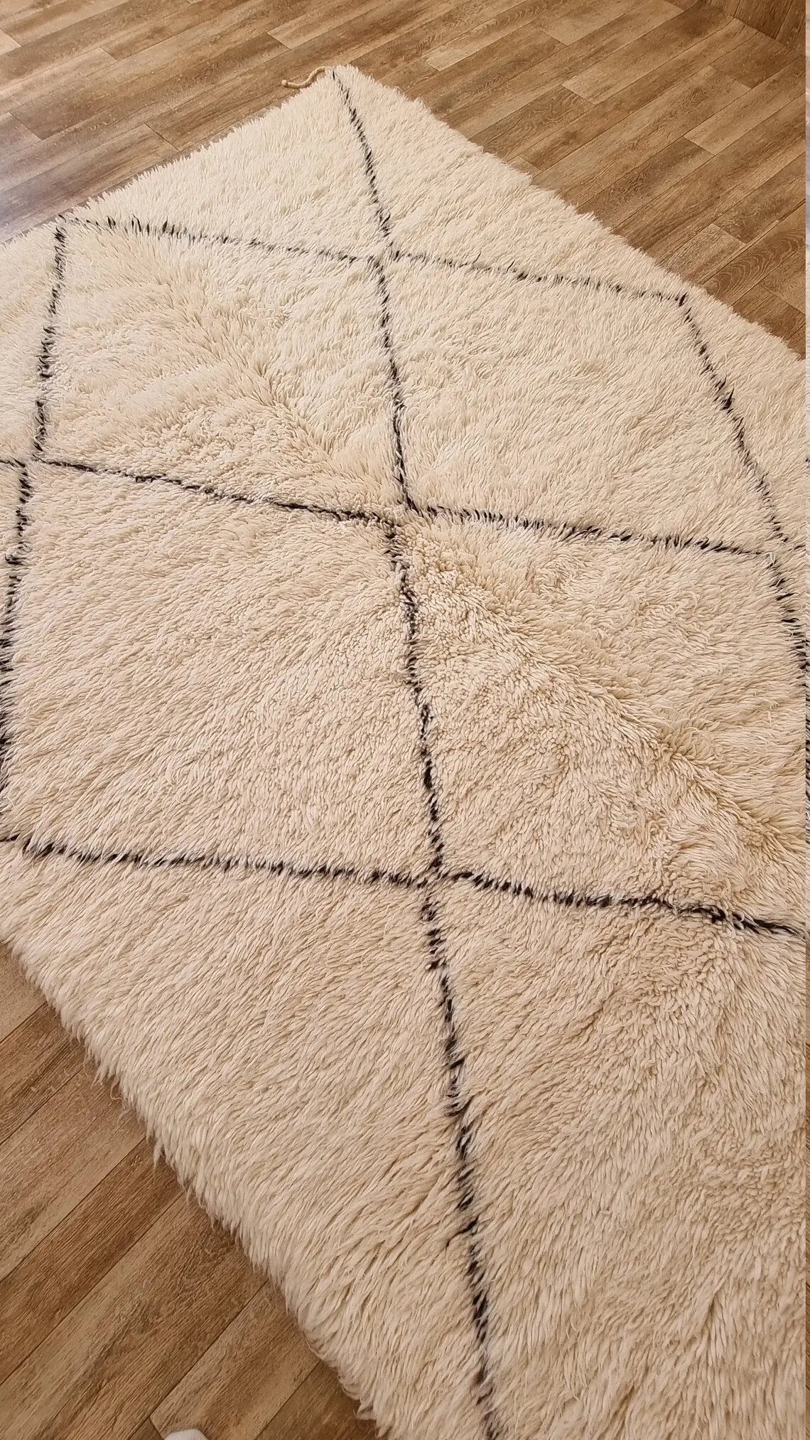 Beni Ourain Rug, Handmade Moroccan Rug, Berber Tribal Rug In White Soft Wool. 5.8x8.8 Ft MoroccanBazzArts