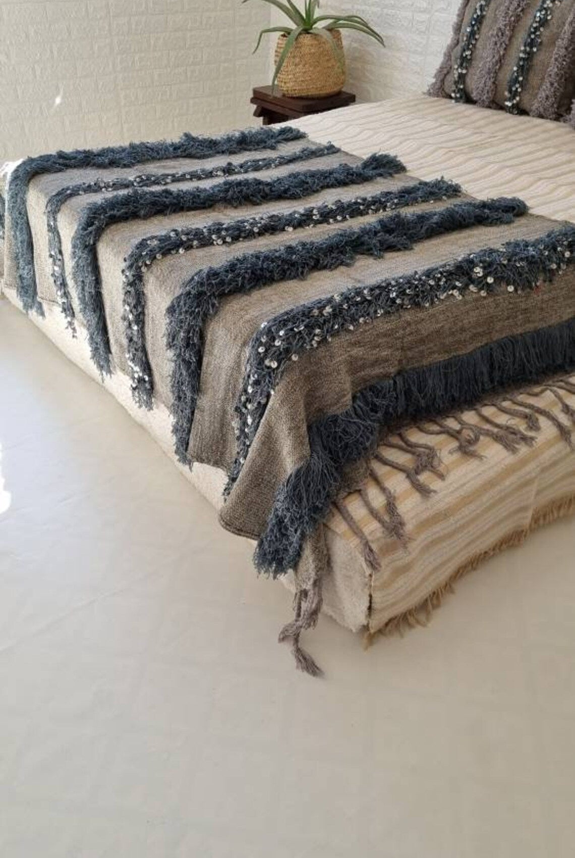 Elegant Moroccan Handira Wedding Blanket - Gray Berber Handwoven Decor for Bedroom MoroccanBazzArts