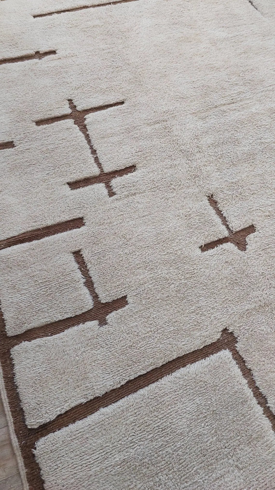 Authentic Moroccan Beni Mrirt Rug: Hand-Knotted Berber Wool Carpet for Boho Home Decor MoroccanBazzArts
