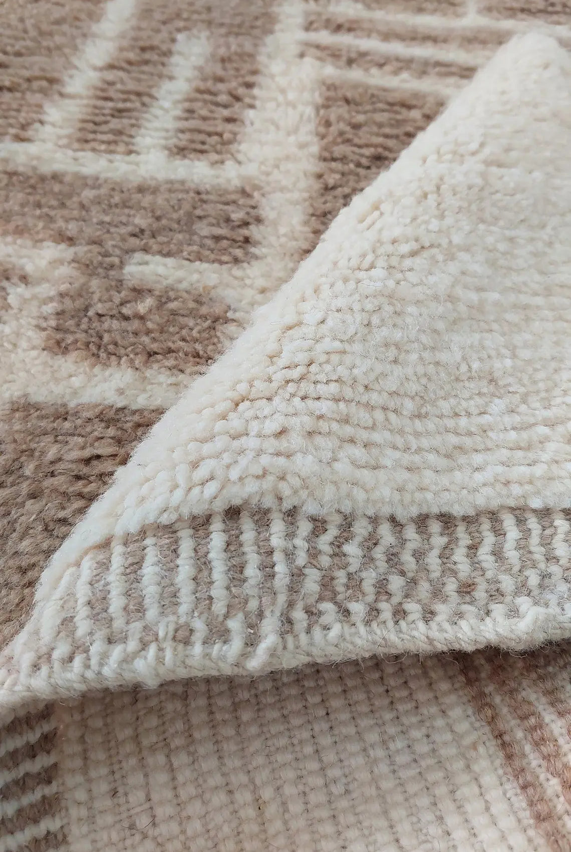 Luxurious Modern Moroccan Beni Mrirt Style Rug - neutral berber rug - Plush Pile Contemporary Art Decor for Living Room MoroccanBazzArts