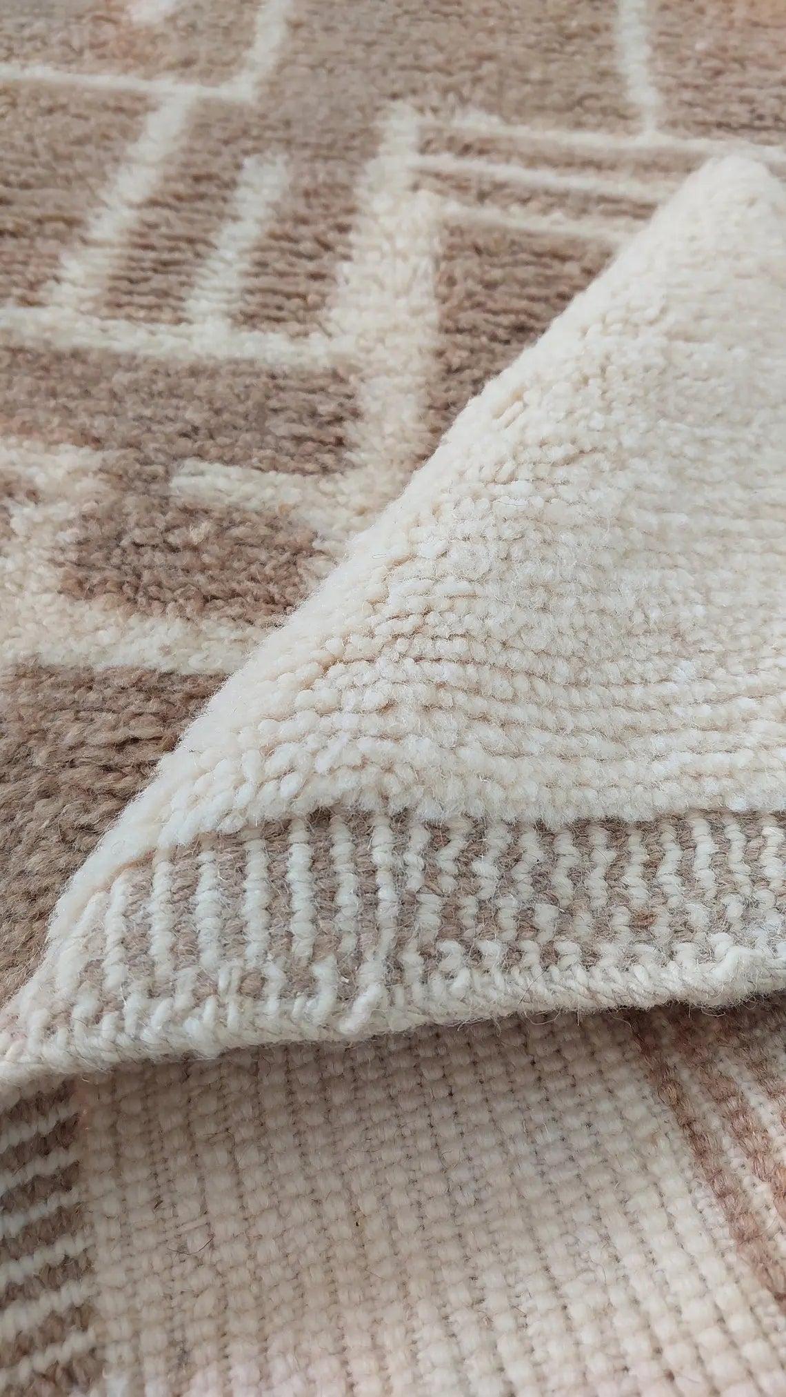 Luxurious Modern Moroccan Beni Mrirt Style Rug - neutral berber rug - Plush Pile Contemporary Art Decor for Living Room MoroccanBazzArts