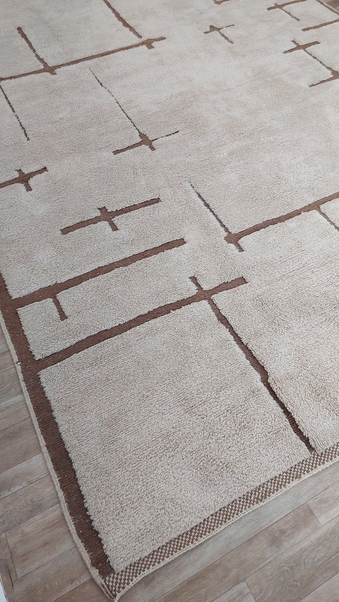 Authentic Moroccan Beni Mrirt Rug: Hand-Knotted Berber Wool Carpet for Boho Home Decor MoroccanBazzArts