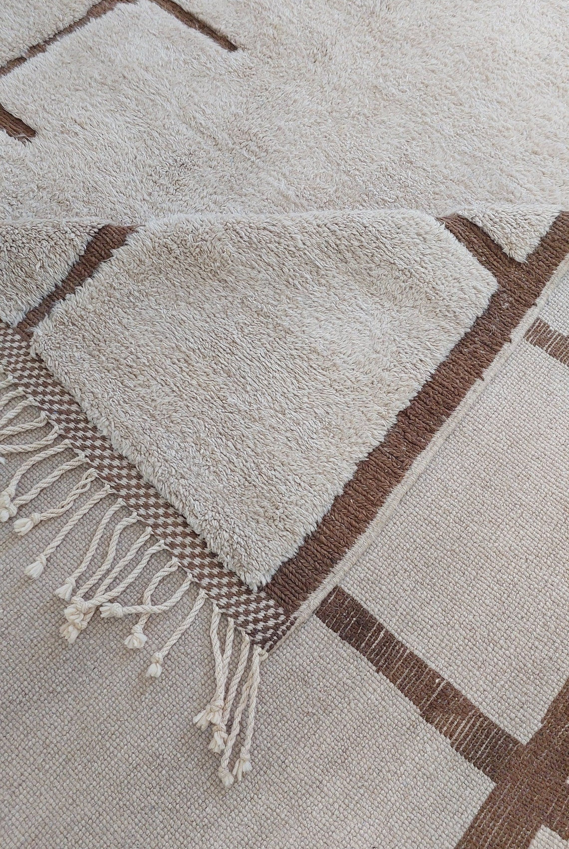 Authentic Moroccan Beni Mrirt Rug: Hand-Knotted Berber Wool Carpet for Boho Home Decor MoroccanBazzArts