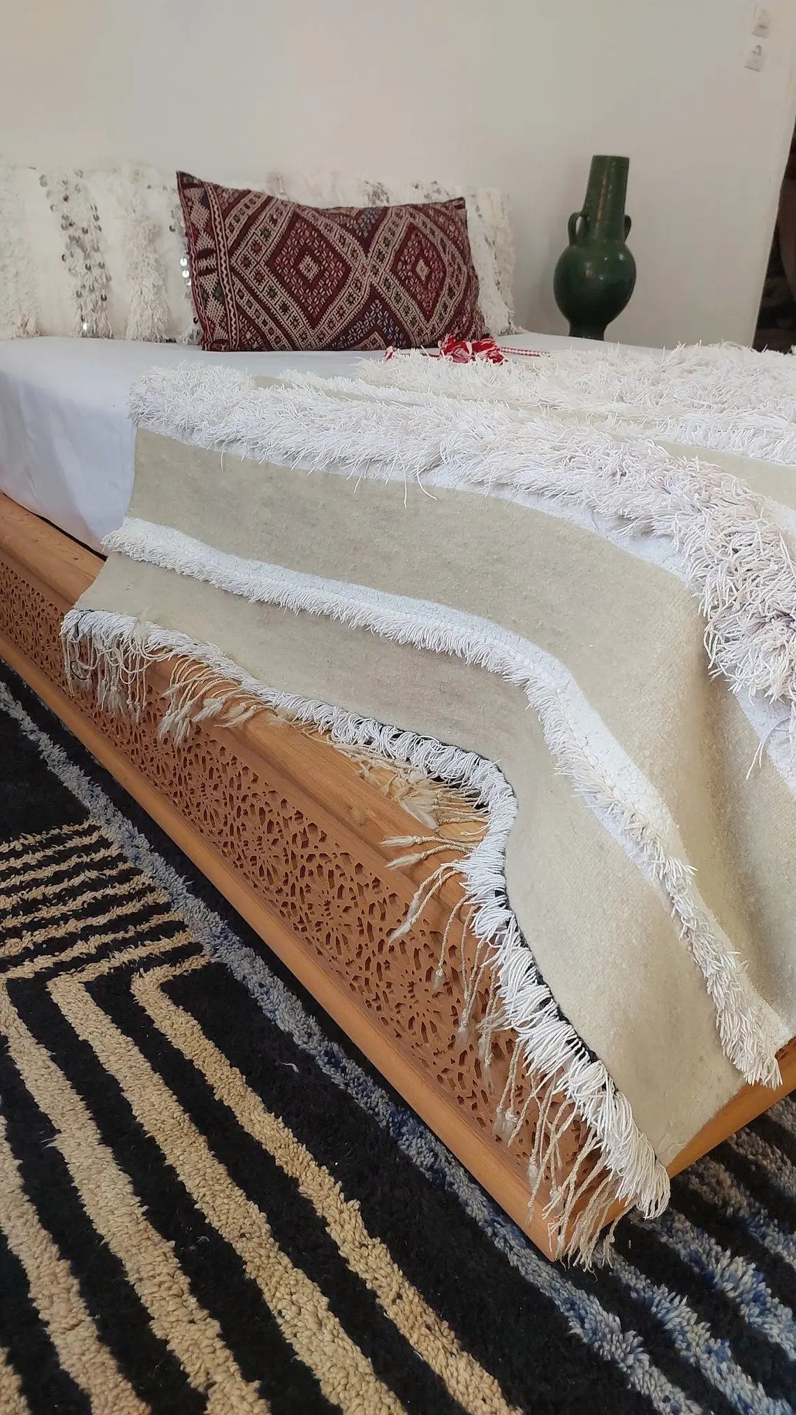 Vintage Moroccan Berber Handira: Handmade Ivory Wool Wedding Blanket - Authentic Tribal Textile MoroccanBazzArts