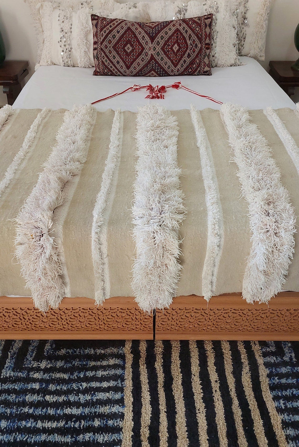 Vintage Moroccan Berber Handira: Handmade Ivory Wool Wedding Blanket - Authentic Tribal Textile MoroccanBazzArts