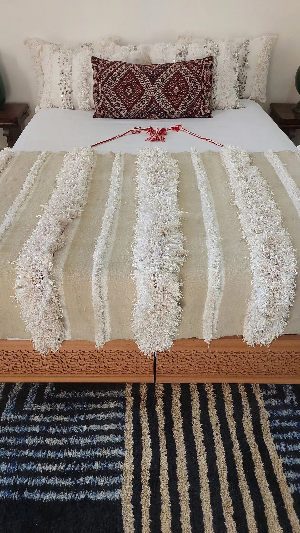 Vintage Moroccan Berber Handira: Handmade Ivory Wool Wedding Blanket - Authentic Tribal Textile MoroccanBazzArts