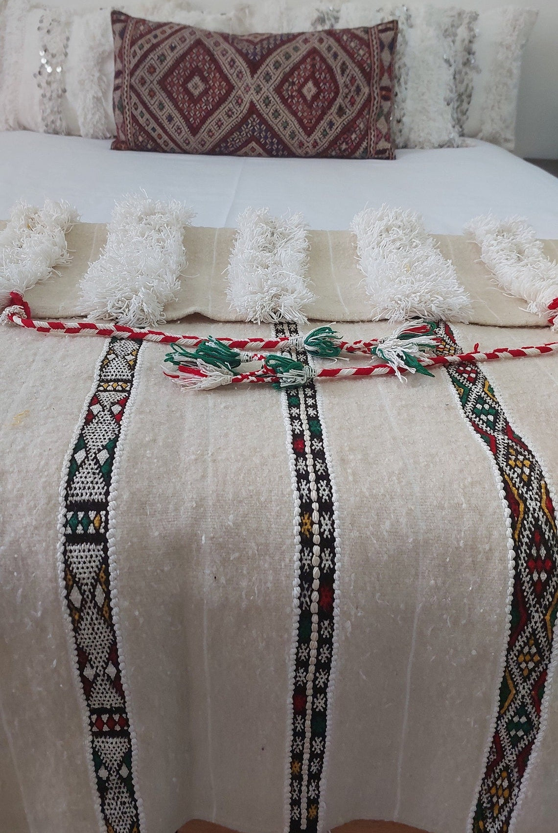 Authentic Moroccan Handira: Artisan-Crafted Wedding Blanket for Bohemian-Inspired Home Decor MoroccanBazzArts