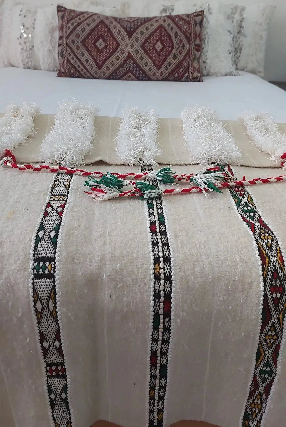 Authentic Moroccan Handira: Artisan-Crafted Wedding Blanket for Bohemian-Inspired Home Decor MoroccanBazzArts