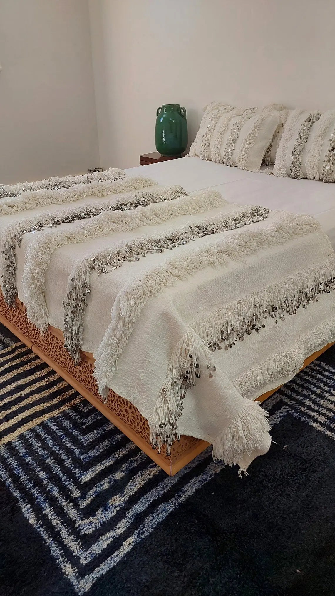 New Handmade Moroccan Wedding Blanket, Berber Handira, Throw Blanket, Size 112x226cm MoroccanBazzArts