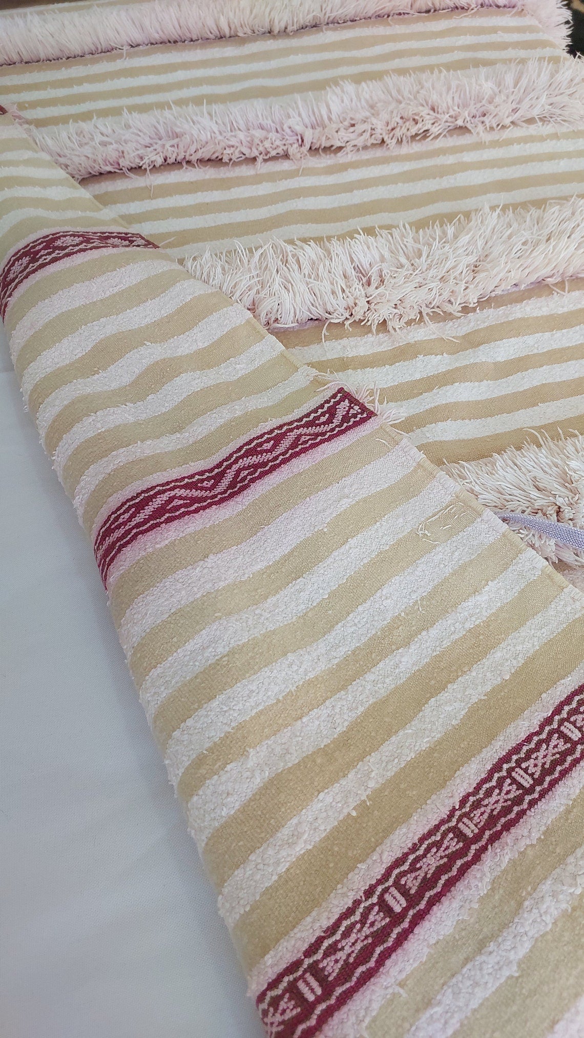 Vintage Moroccan Berber Wedding Handira: Authentic Handwoven Blanket Without Sequins (3.9x5.6 ft) MoroccanBazzArts