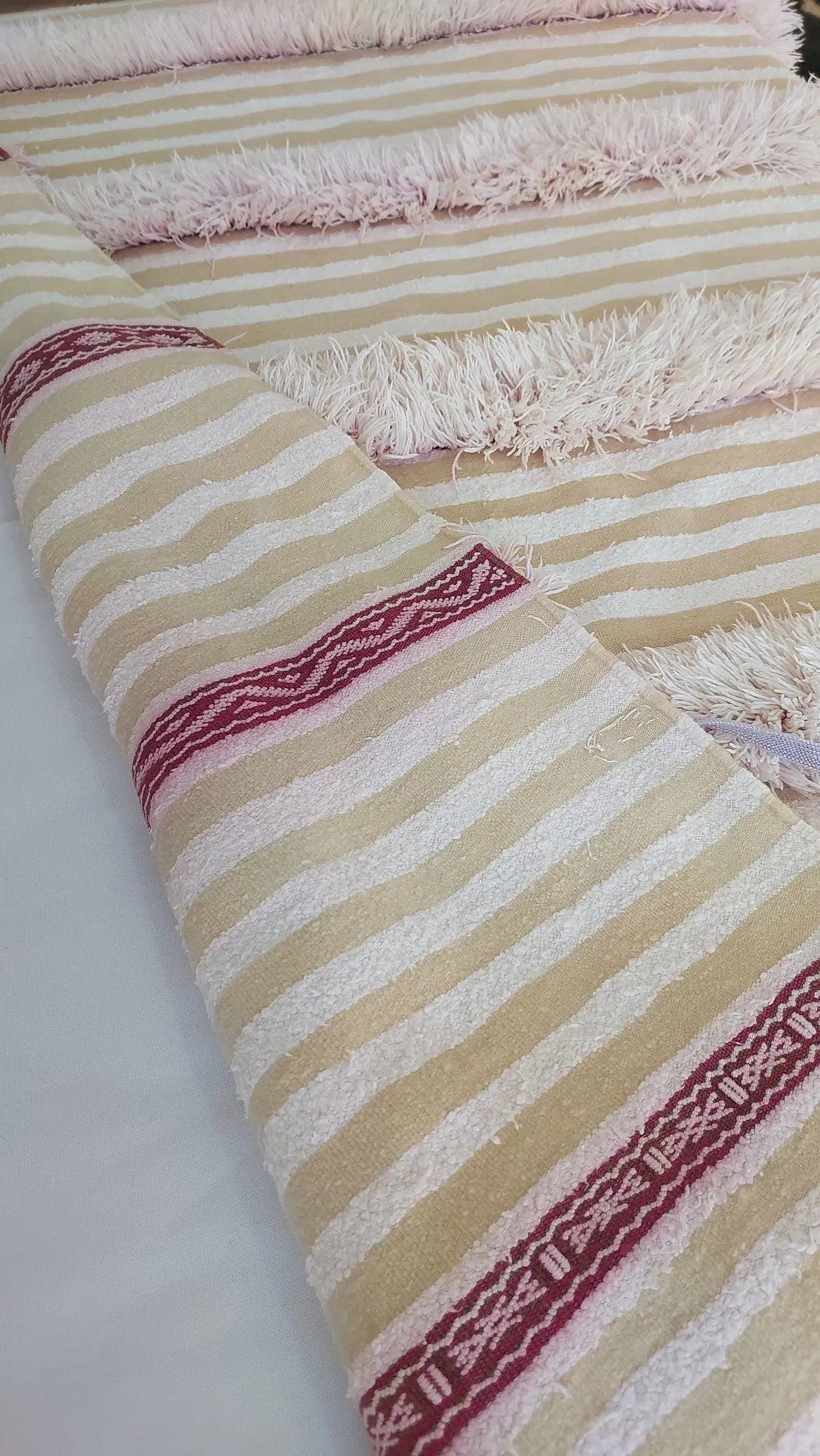 Vintage Moroccan Berber Wedding Handira: Authentic Handwoven Blanket Without Sequins (3.9x5.6 ft) MoroccanBazzArts