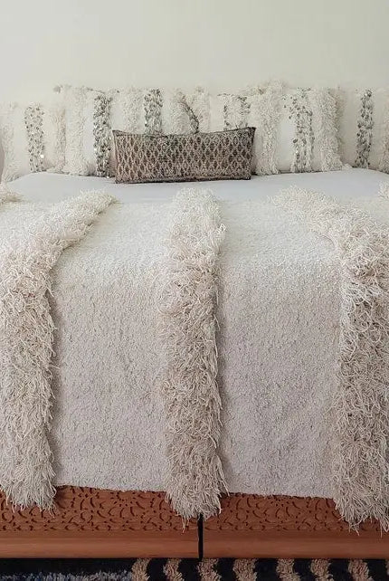 Authentic Vintage Moroccan Berber Handira: White Wedding Throw Blanket for Bohemian Tribal Decor MoroccanBazzArts