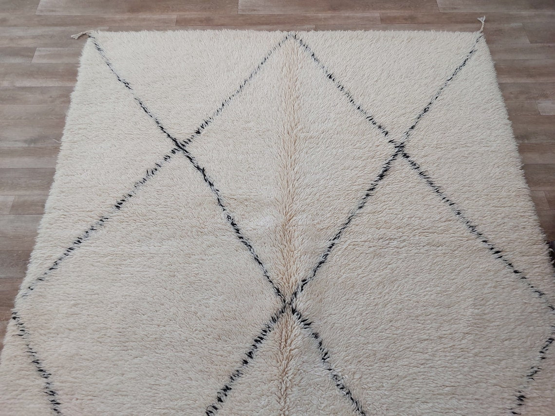 Authentic Moroccan Berber Handmade Wool Rug In Traditional Design 6x8.7 Ft MoroccanBazzArts