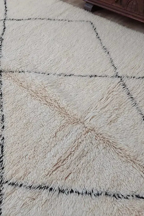 Handmade Beni Ourain Moroccan Wool Rug - Timeless Elegance, Classic Design, Warm Tones (5.10x8.2 Ft) MoroccanBazzArts