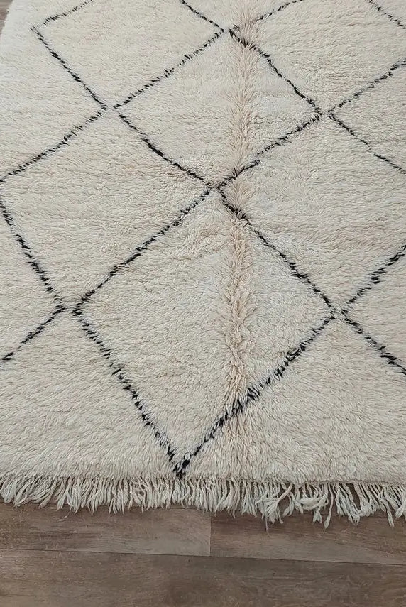 Authentic Moroccan Beni Ourain Rug - Vintage Hues, Handwoven Wool, Distinctive Room Decor (5.9 x 7.10 ft) MoroccanBazzArts