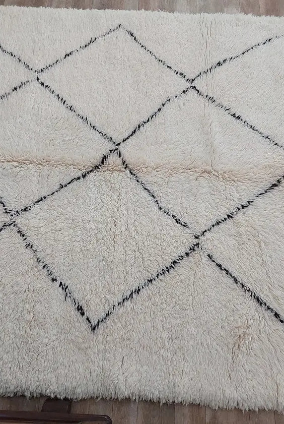 Authentic Moroccan Beni Ourain Rug - Vintage Hues, Handwoven Wool, Distinctive Room Decor (5.9 x 7.10 ft) MoroccanBazzArts