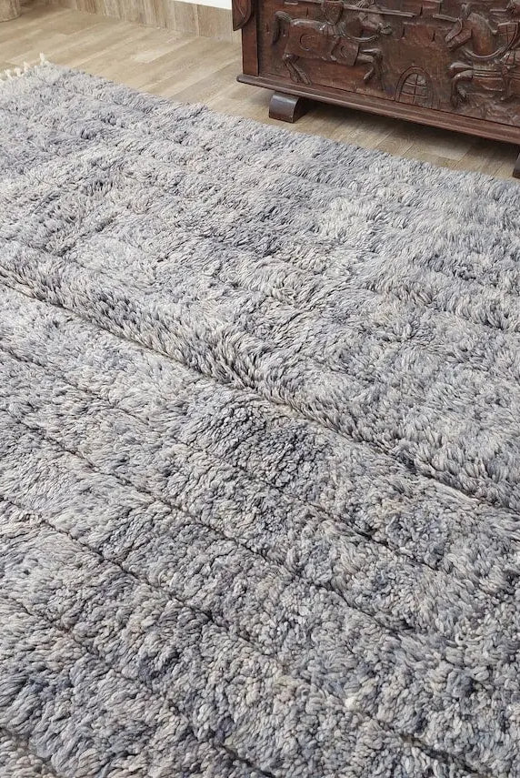 Modern Hand Knotted Beni Mrirt Rug. 100% Organic Wool - 5.9 X 8.7 Ft MoroccanBazzArts