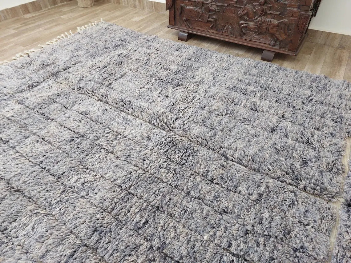 Modern Hand Knotted Beni Mrirt Rug. 100% Organic Wool - 5.9 X 8.7 Ft MoroccanBazzArts