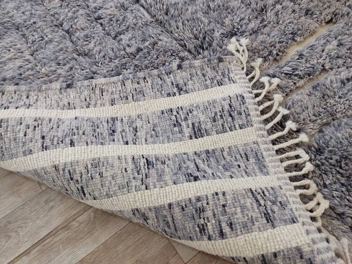 Modern Hand Knotted Beni Mrirt Rug. 100% Organic Wool - 5.9 X 8.7 Ft MoroccanBazzArts
