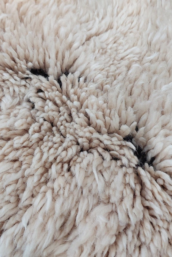 Beni Ourain Rug Genuine Lamb Wool: Vintage Moroccan Berber Carpet, Natural Fiber, Invisible Patterns MoroccanBazzArts