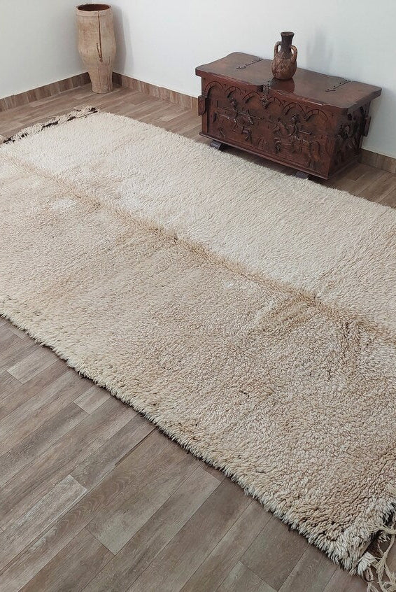 Beni Ourain Rug Genuine Lamb Wool: Vintage Moroccan Berber Carpet, Natural Fiber, Invisible Patterns MoroccanBazzArts