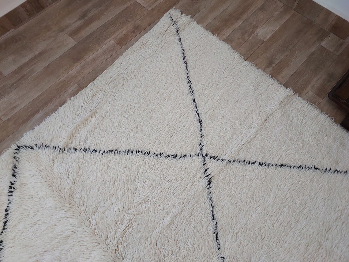 Authentic Beni Ourain Moroccan Rug: Handmade Wool Berber Carpet For Living Room, White & Black, 7.5x10.9 MoroccanBazzArts