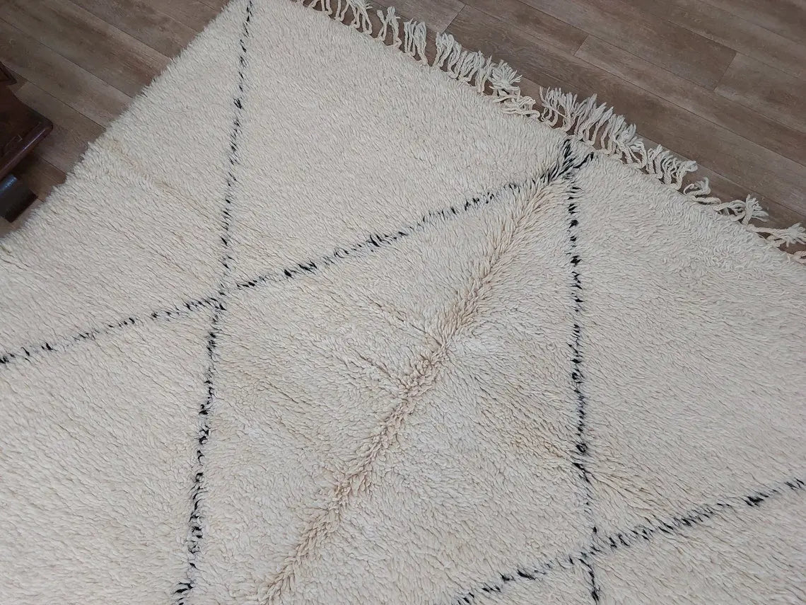 Authentic Moroccan Berber Handmade Wool Rug In Traditional Design 6x8.7 Ft MoroccanBazzArts