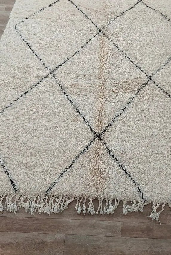 Handmade Beni Ourain Moroccan Wool Rug - Timeless Elegance, Classic Design, Warm Tones (5.10x8.2 Ft) MoroccanBazzArts