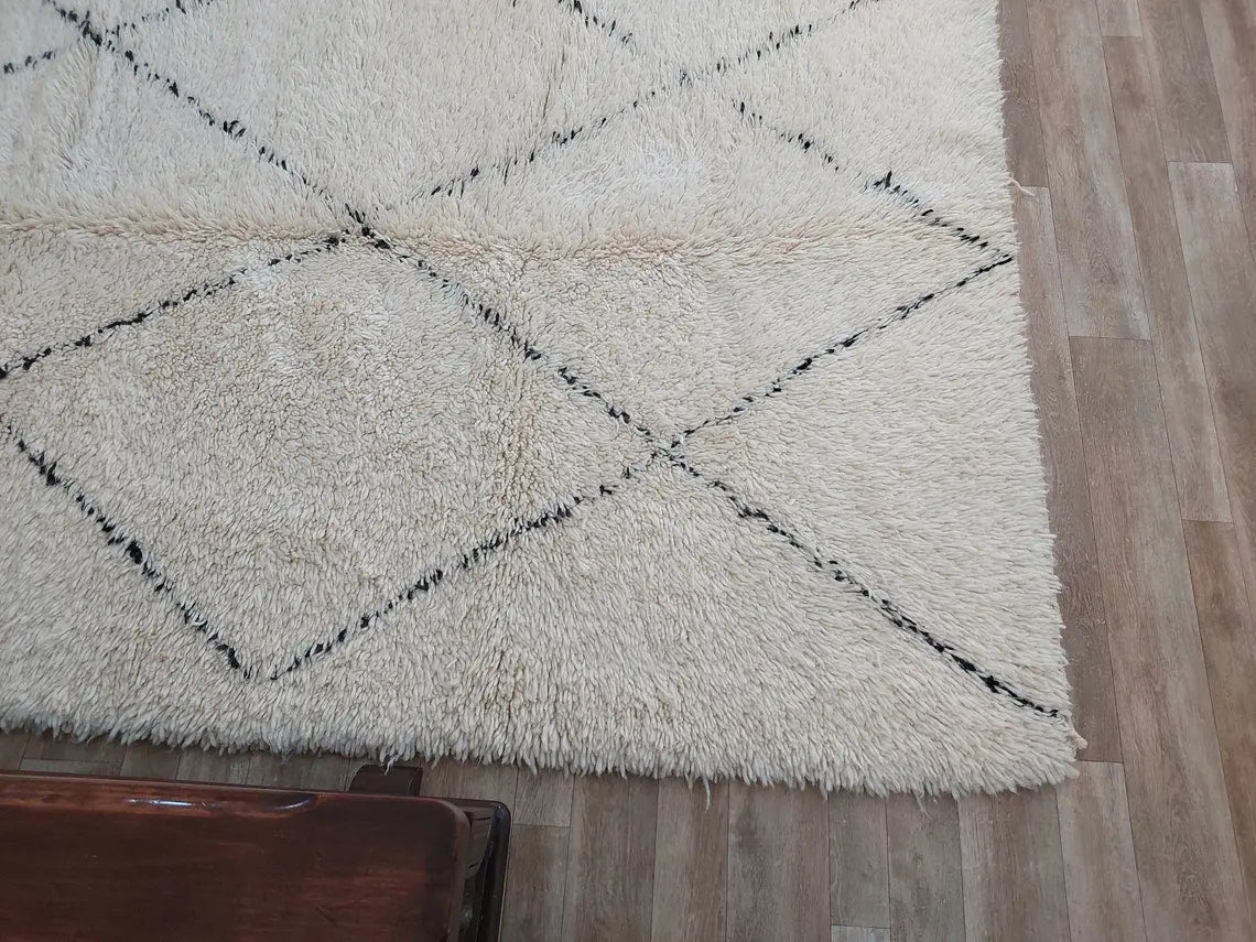 Authentic Moroccan Beni Ourain Rug - Vintage Distressed Design - Soft Wool - 5.6 X 8.2 Ft MoroccanBazzArts